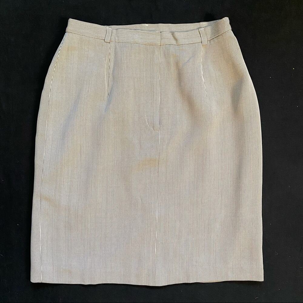Talbots Pencil Skirt Womens 2P Brown White Pinstripe Excellent Italian Fabric
